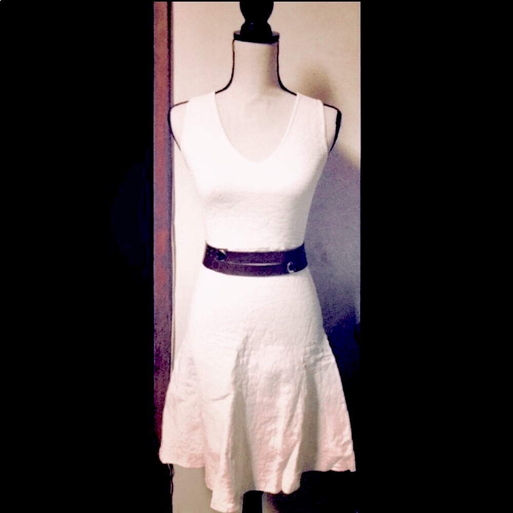 White Sleeveless Fit & Flare Dress: Stretch & Fitted, Knee-Length, Sz. XS-NWOT